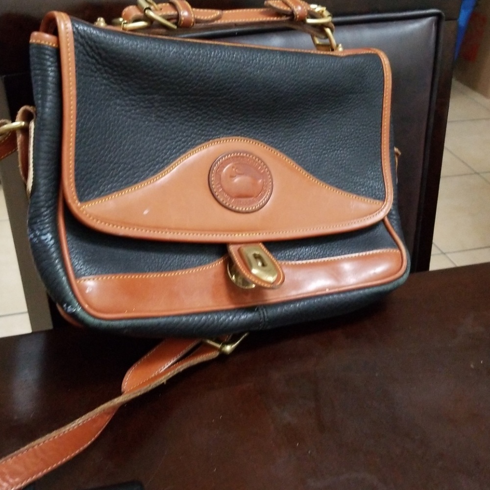 DOONEY $ Bourke